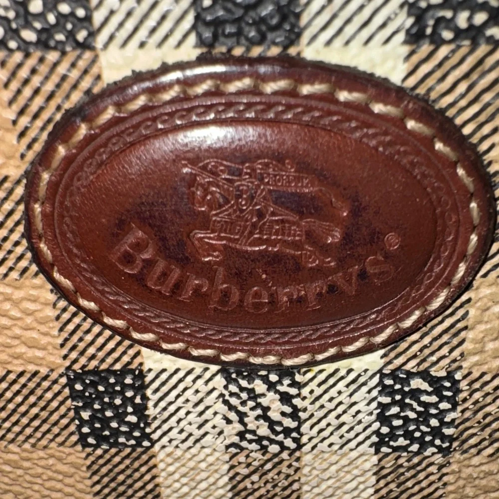 Burberry Beige and Brown Checkered Wallet - Picture 2 of 11